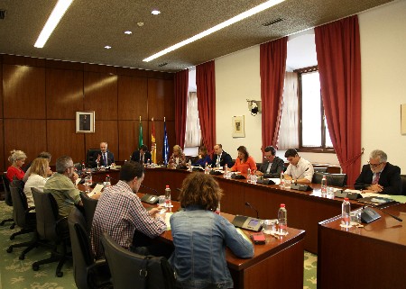 Juan Pablo Durán expone a la Junta de Portavoces la propuesta de orden del día