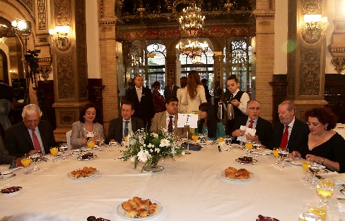 Representantes institucionales, durante el desayuno informativo