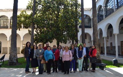 Integrantes  del Centro de Adultos, Alcal� del R�o (Sevilla)