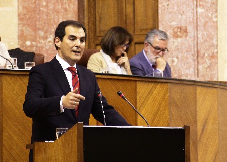 Jos Antonio Nieto, del Grupo Popular, defiende la ltima proposicin del Pleno