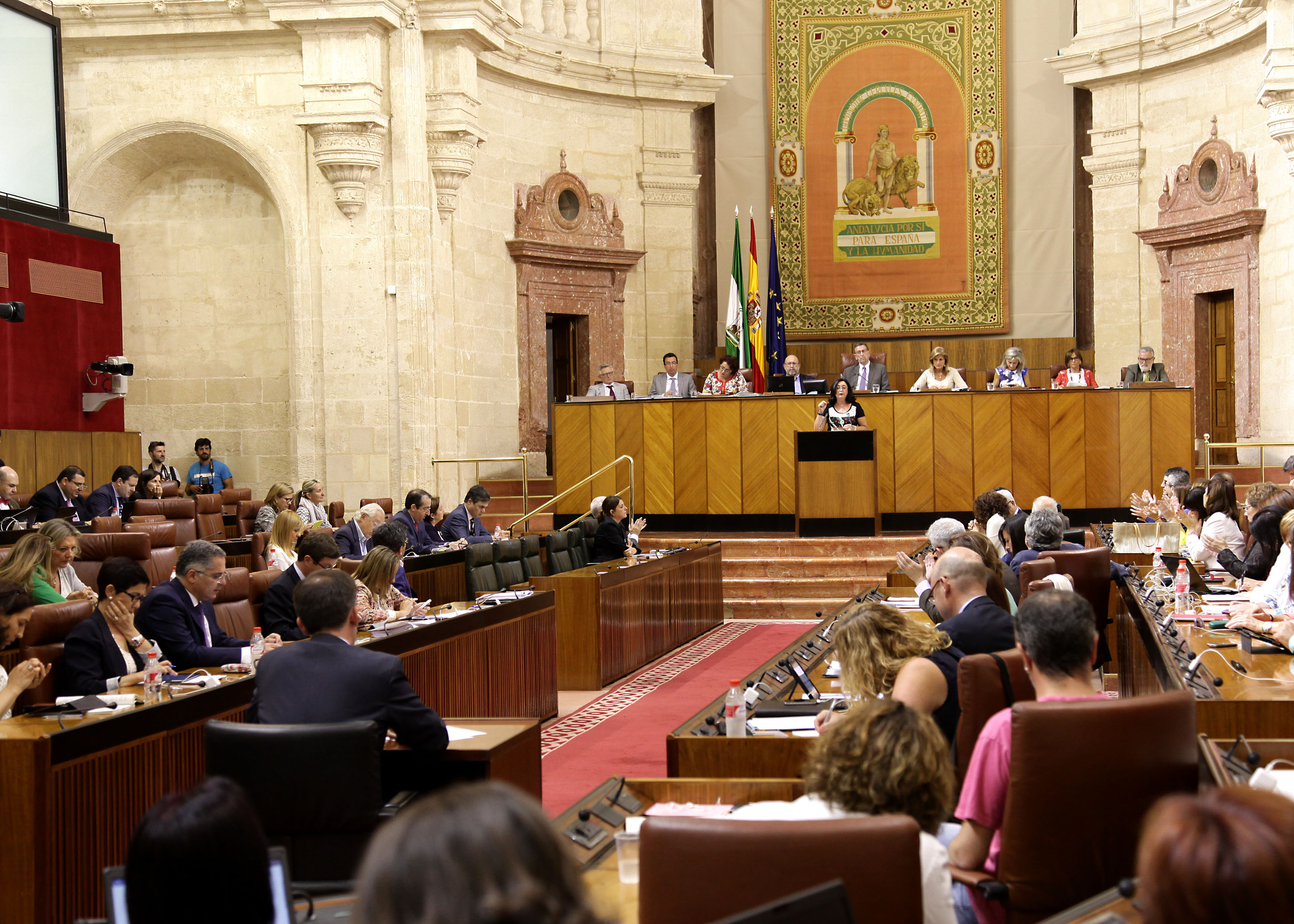 El Parlamento de Andaluca estren hoy el Escao 110 con el debate de toma en consideracin de una Iniciativa Legislativa Ciudadana de Reforma de la Ley Electoral