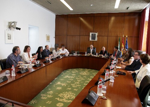 El presidente del Parlamento de Andaluca preside la sesin constitutiva de la Comisin de Investigacin relativa a las concesiones de las subvenciones otorgadas por la Junta de Andaluca en materia de Formacin Profesional para el Empleo