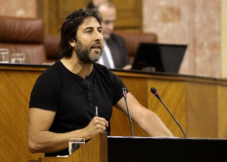 Jess Rodrguez, del Grupo Podemos, defiende una proposicin no de ley de apoyo a la estiba
