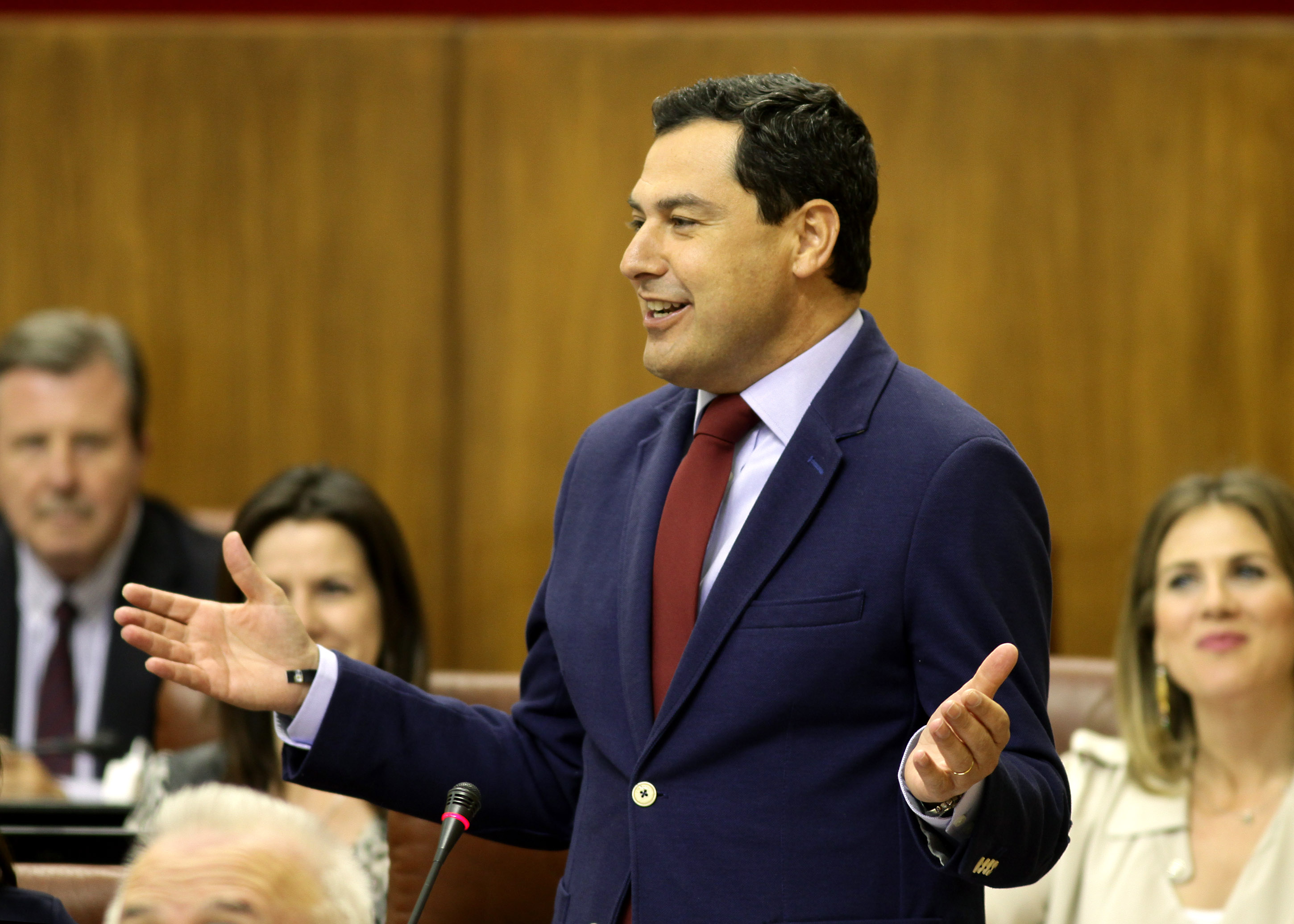 Juan Manuel Moreno, presidente del Grupo Popular, durante su pregunta a la presidenta de la Junta de Andaluca