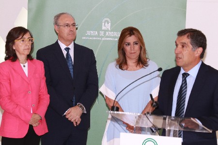 La consejera de Justicia, el presidente del Parlamento, la presidenta de la Junta de Andaluca y el presidente del TSJA