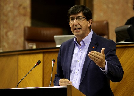 Juan Marn, portavoz del Grupo Ciudadanos, durante su rplica a la presidenta de la Junta de Andaluca