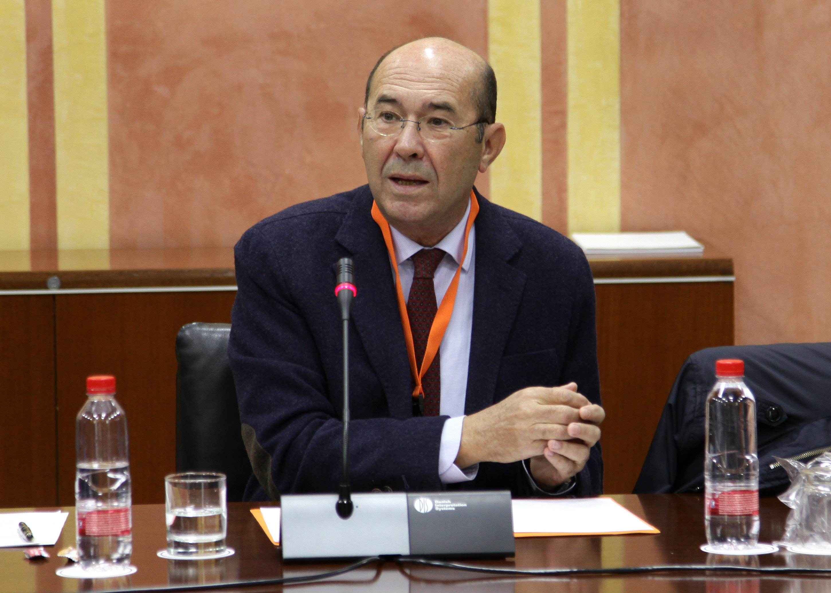 Francisco Ferraro Garca. Catedrtico de Economa Aplicada de la Universidad de Sevilla. Presidente del Observatorio Econmico de Andaluca.