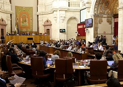El Pleno del Parlamento, durante una de las intervenciones de Susana Daz en la sesin de control