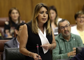 Susana Daz, presidenta de la Junta de Andaluca, responde a una de las preguntas planteadas en la sesin de control