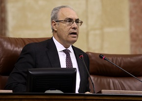  El presidente del Parlamento de Andaluca, Juan Pablo Durn, abre la sesin del Pleno