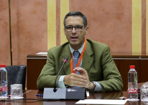  Pedro Parias, en representación de la Asociación de Comunidades de Regantes de Andalucía (FERAGUA)
