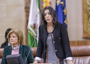  La presidenta del Parlamento de Andaluca, Marta Bosquet, durante su intervencin ante el Pleno