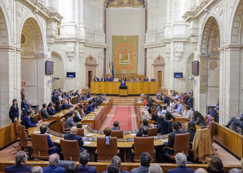  El Pleno del Parlamento de Andaluca, durante el discurso de investidura de Juan Manuel Moreno