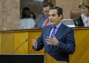  Jos Antonio Nieto, portavoz del Grupo Popular, presenta al Pleno una proposicin no de ley sobre Pacto por la Sanidad Andaluza