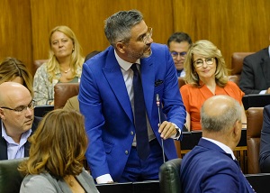   Emiliano Pozuelo promete acatar la Constitucin y el Estatuto de Autonoma como diputado, sustituyendo a Isabel Albs como representante de Ciudadanos por la circunscripcin de Crdoba