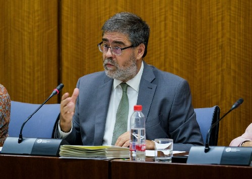 El presidente de la Cmara de Cuentas de Andaluca, Antonio Lpez, presenta varios Informes de fiscalizacin en la Comisin de Hacienda, Industria y Energa  