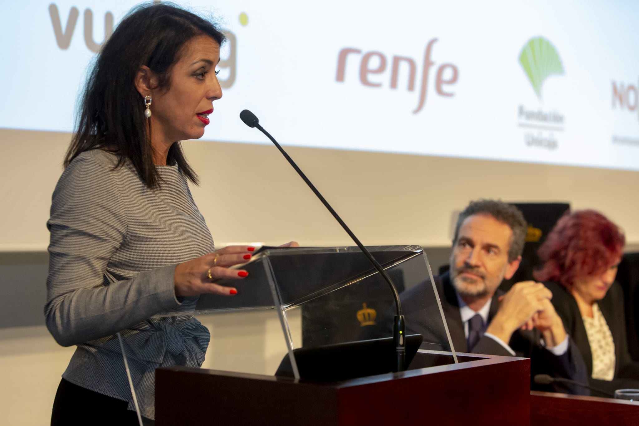 Marta Bosquet durante su discurso en el acto de presentacin de la biografa de la creadora de Save the Children 