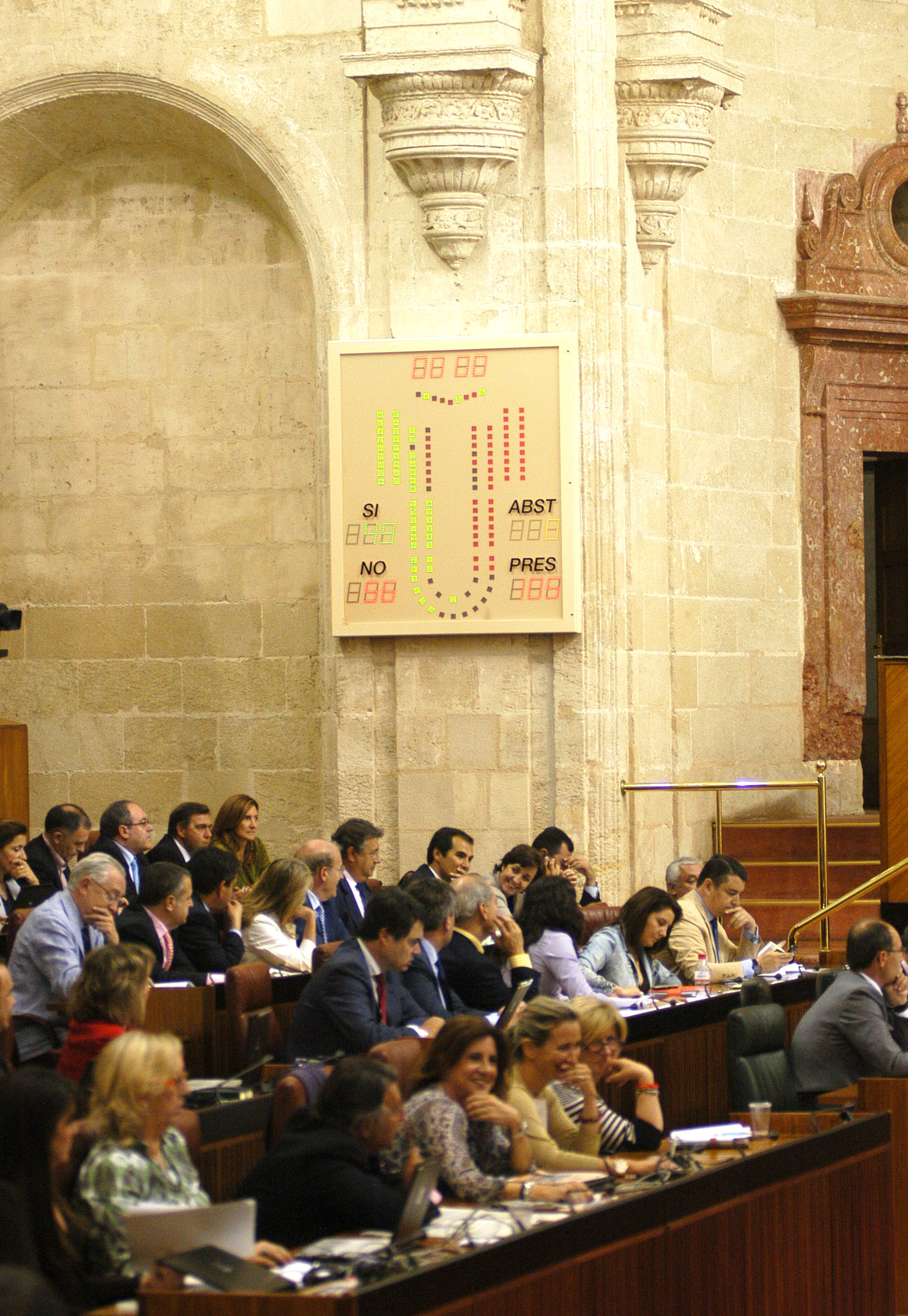 La bancada del Grupo parlamentario Popular, durante la votacin de las proposiciones no de ley