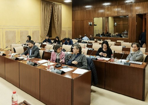 Los diputados de la Comisin de Presidencia, Administracin Pblica e Interior momentos antes del inicio de la sesin 