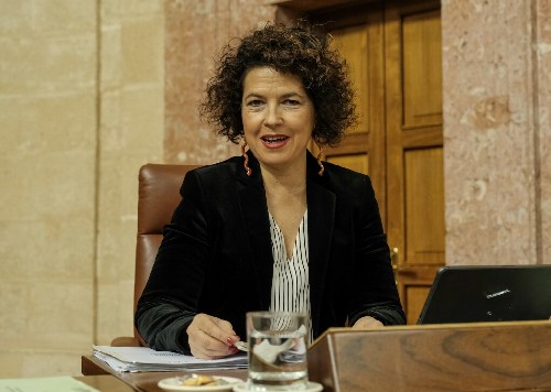 La diputada de Adelante Andaluca Isabel Mora se incorpora a la Mesa del Parlamento como representante de su grupo en sustitucin de Ana Naranjo 