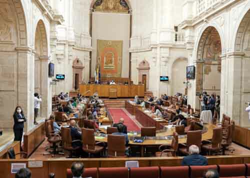 El Pleno del Parlamento durante la sesin de control al Gobierno de la Junta de Andaluca 