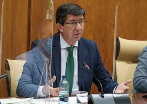 El vicepresidente de la Junta de Andaluca y consejero de Turismo, Juan Marn