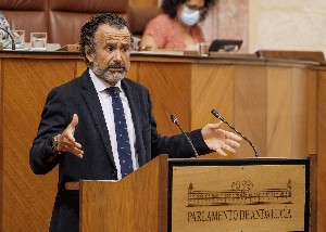  El diputado del Grupo Popular Pablo Venzal presenta al Pleno una proposicin no de ley relativa a coordinacin y lealtad para la certidumbre en la planificacin econmico-financiera