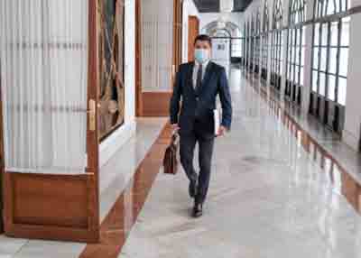 El presidente de la Comisin de Investigacin, Enrique Moreno

 