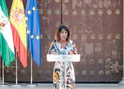  La presidenta del Parlamento de Andaluca, Marta Bosquet, pronuncia unas palabras en el acto de homenaje por el nacimiento de Blas Infante  