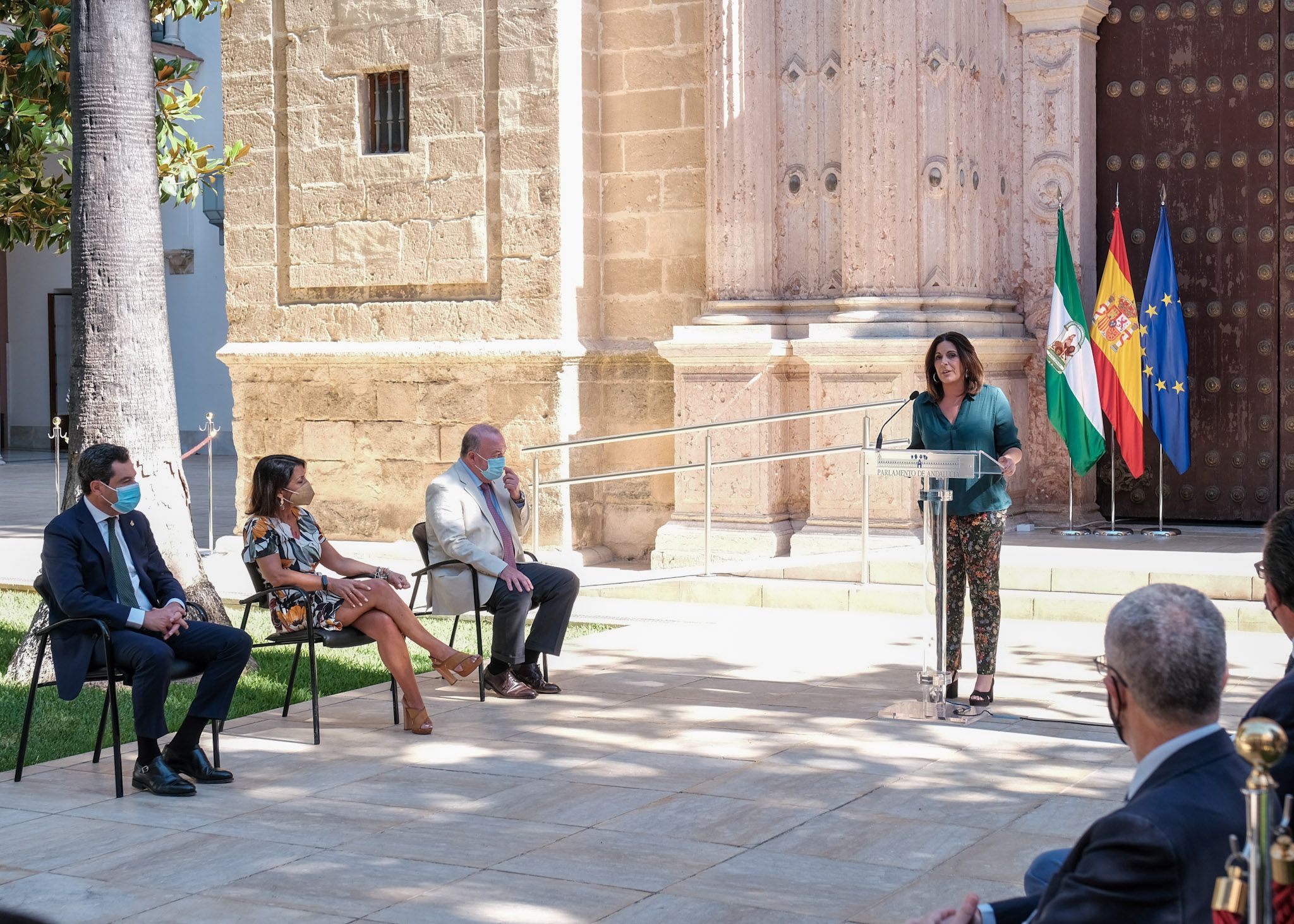  ngeles Frriz, portavoz del Grupo Socialista, durante su intervencin