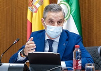  El consejero de Hacienda y Financiacin Europea, Juan Bravo, presenta en comisin el proyecto de Ley de Presupuestos de la Comunidad Autnoma de Andaluca para 2022
