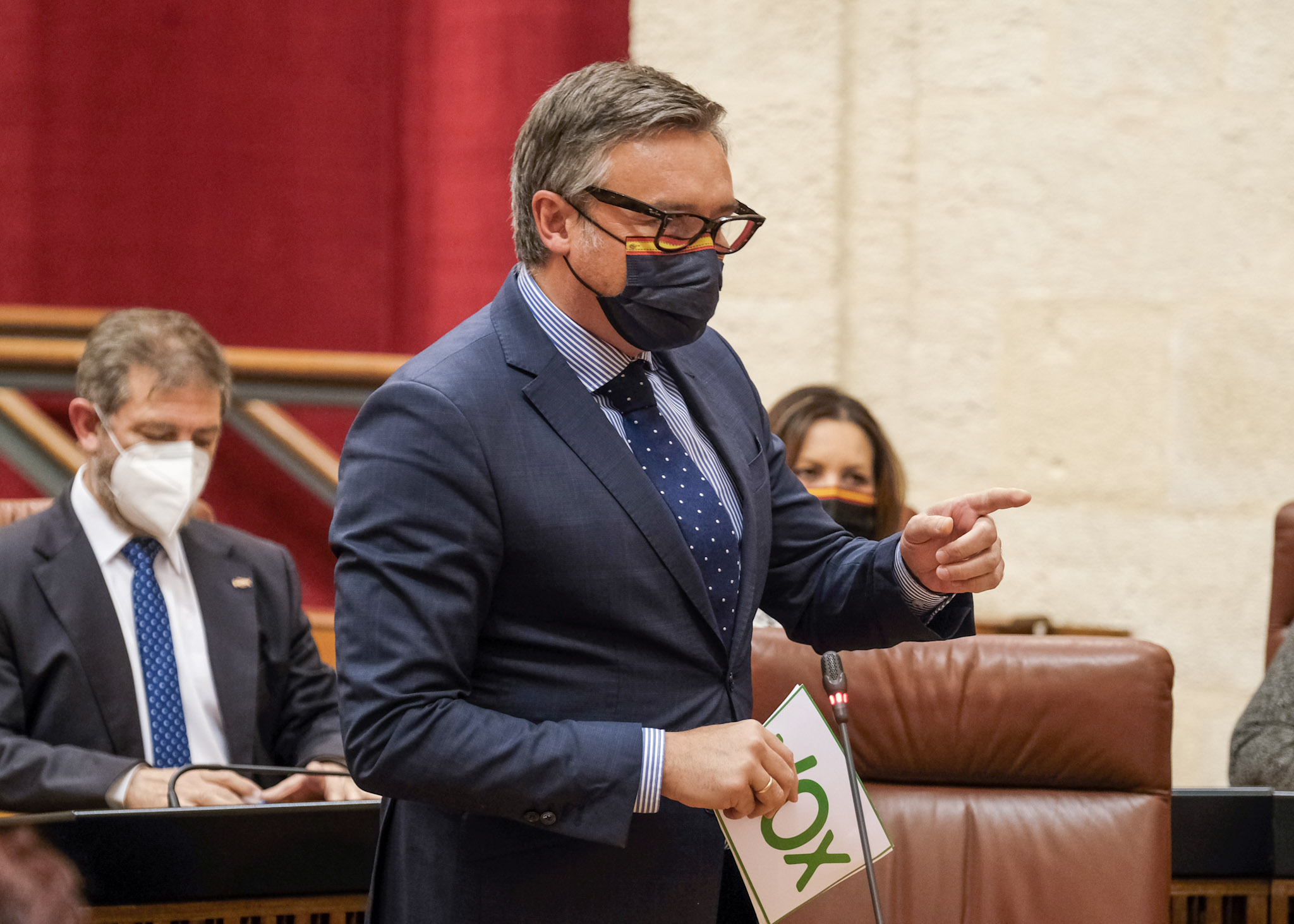  Manuel Gavira, por VOX, formula su pregunta relativa a la Mesa de Fondos Europeos