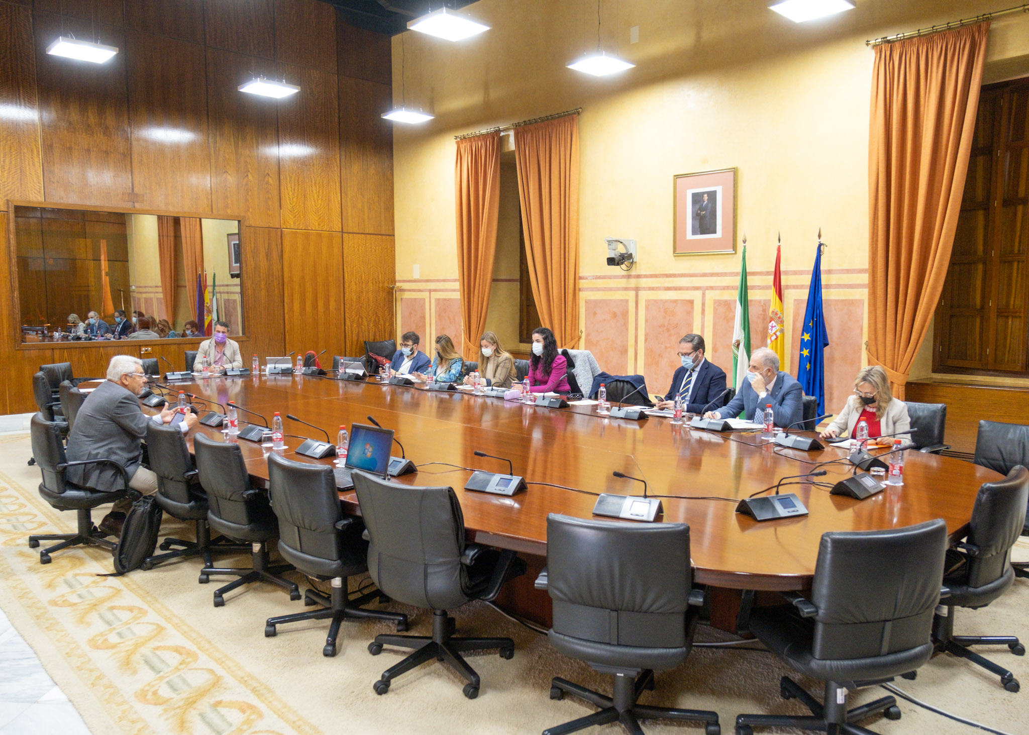  La Comisin de Transformacin Econmica aborda la comparecencia de agentes sociales en relacin con la tramitacin del Proyecto de Ley por el que se aprueba el Plan Estadstico y Cartogrfico de Andaluca 2021-2027   