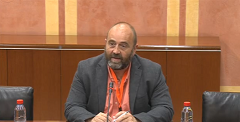      Emilio Carrizosa, presidente de Red Espaola Matemtica-Industria (math-in) durante su argumentacin  
