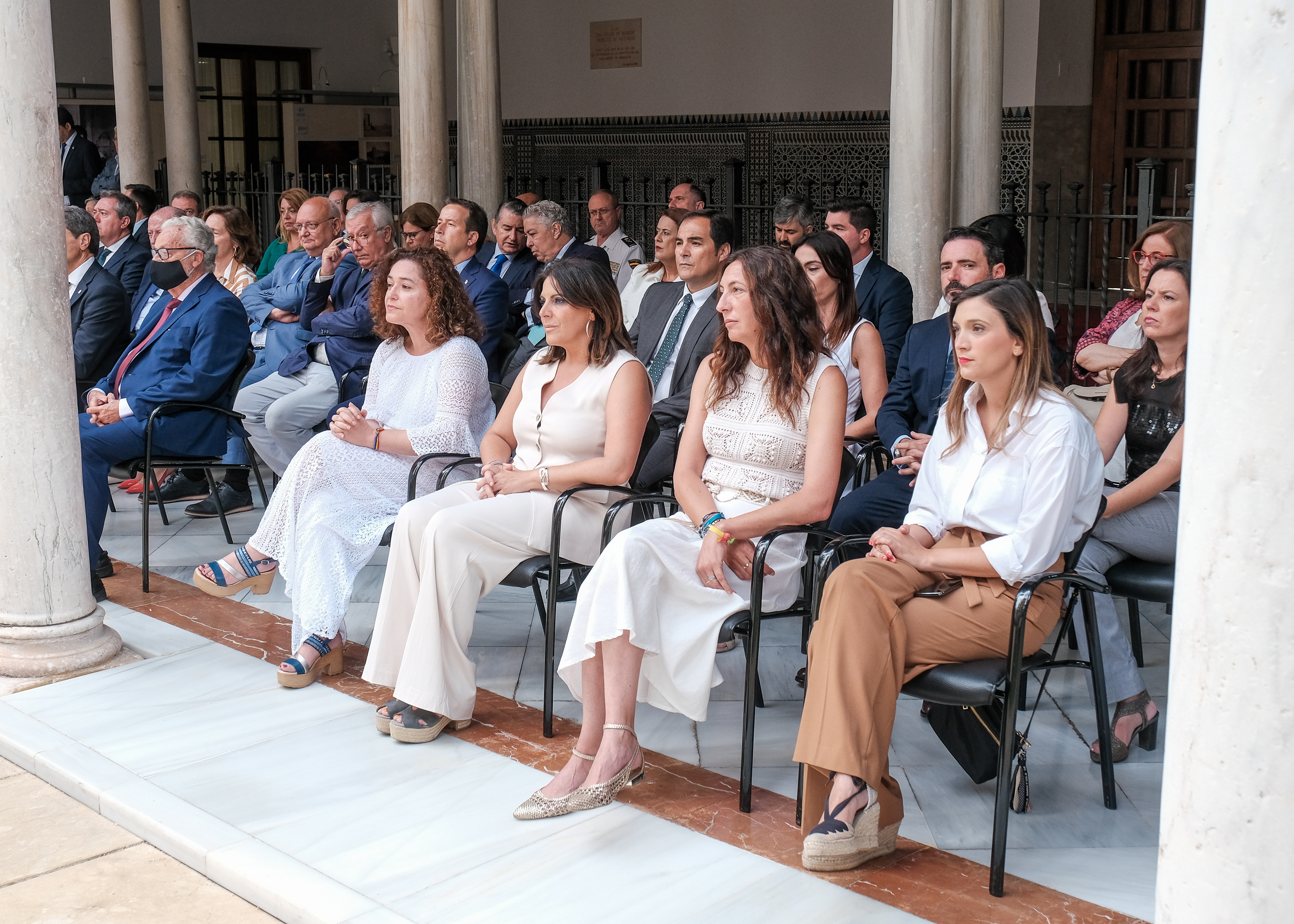  Diputados durante la ofrenda floral a Blas Infante