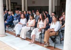  Diputados durante la ofrenda floral a Blas Infante