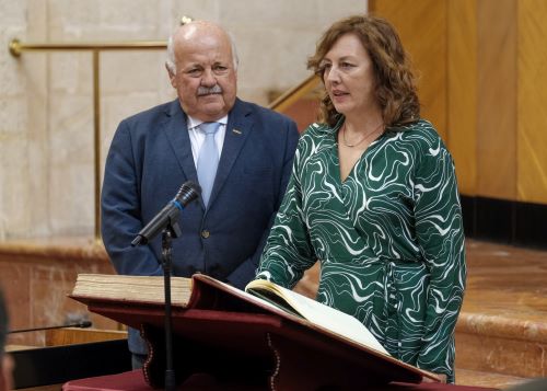 Cristina Alejandra Jimnez Jimnez jura su cargo de diputada 
