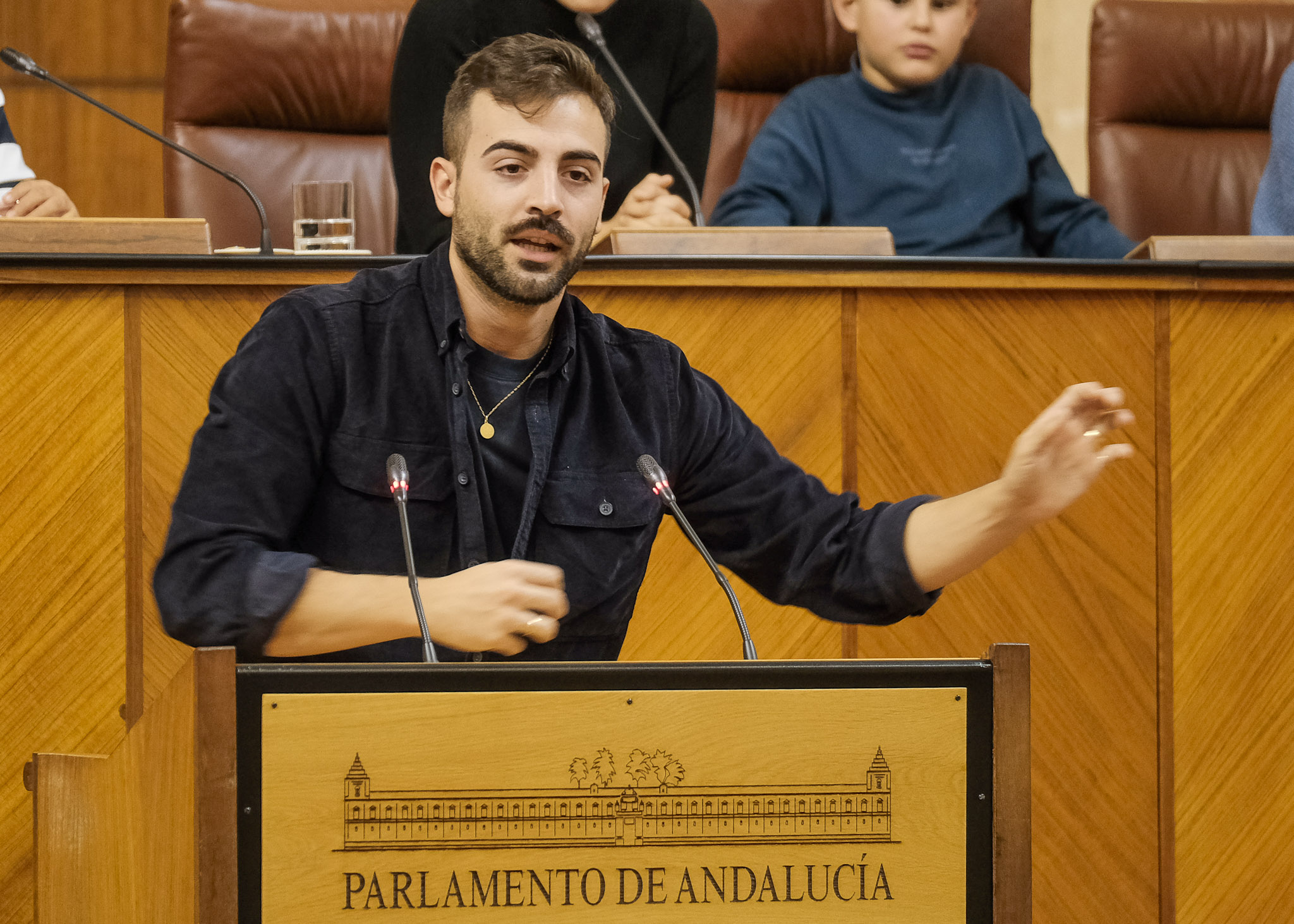   Jos Manuel Gmez, diputado del Grupo Por Andaluca, toma la palabra en el Pleno de UNICEF