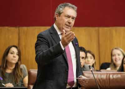  Juan Espadas, presidente del G.P. Socialista, pregunta al presidente de la Junta de Andaluca sobre la brecha econmica y social 