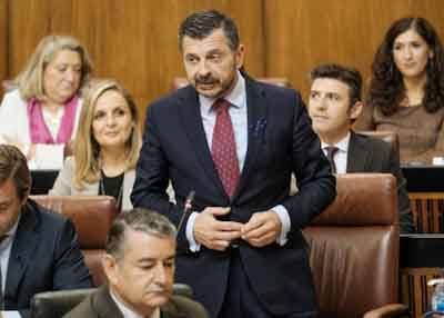  El portavoz del G.P. Popular, Antonio Martn, pregunta al presidente sobre las polticas para la estabilidad en Andaluca 