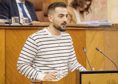 Jos Manuel Gmez posiciona al Grupo Por Andaluca en el debate de totalidad del proyecto de ley 