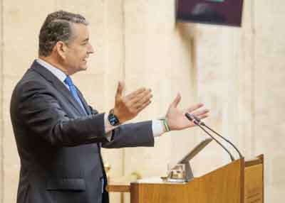  Antonio Sanz, consejero de la Presidencia, comparece en pleno para informar sobre la firma del nuevo Pacto Social y Econmico por el Impulso de Andaluca 