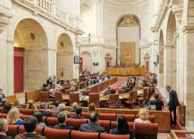  Imagen general del Pleno del Parlamento de Andaluca en el transcurso de la sesin de hoy mircoles