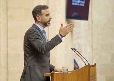 Ramn Fernndez-Pacheco, consejero de Sostenibilidad, Medio Ambiente y Economa Azul 