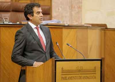 Antonio Sevilla, del G.P. Vox en Andaluca, interviene en el debate final del proyecto de ley 