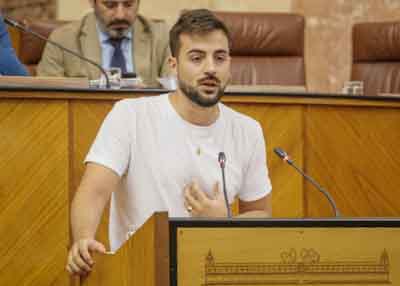 El diputado Jos Manuel Gmez, del Grupo Por Andaluca, manifiesta la posicin de su grupo parlamentario respecto del decreto ley 