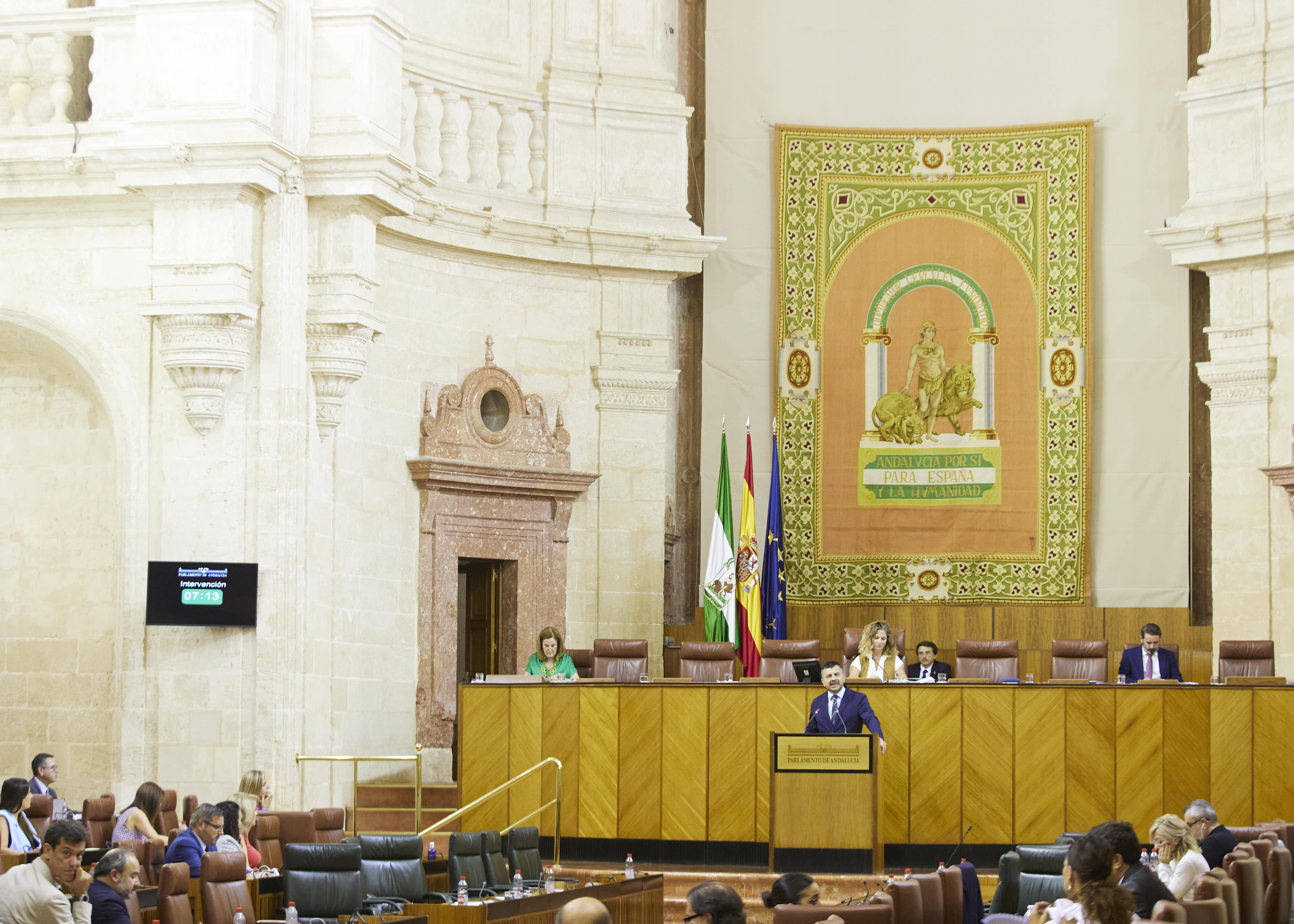  El portavoz del Grupo Popular, Antonio Martín, propone al Pleno la creación de un Grupo de Trabajo para garantizar la protección de menores ante el acceso a la pornografía en Internet