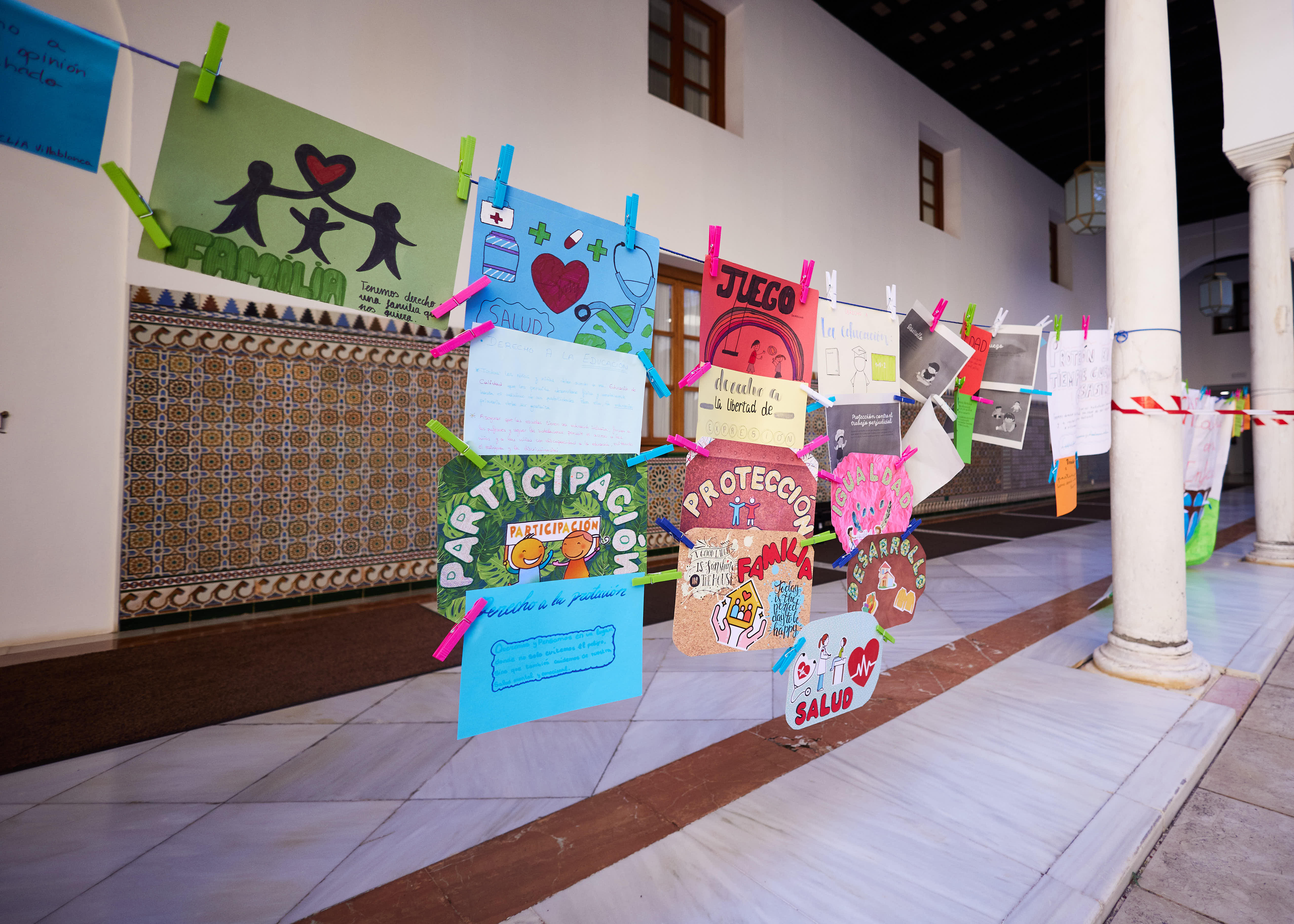  Mural de los derechos en el Patio del Recibimiento 