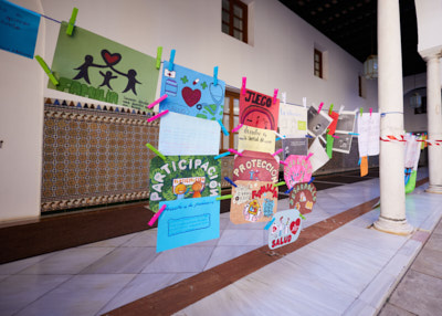  Mural de los derechos en el Patio del Recibimiento 