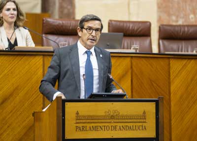 Jorge Paradela, consejero de Industria, Energa y Minas, informa sobre la Comisin Interdepartamental para la Promocin de la Industria en Andaluca 